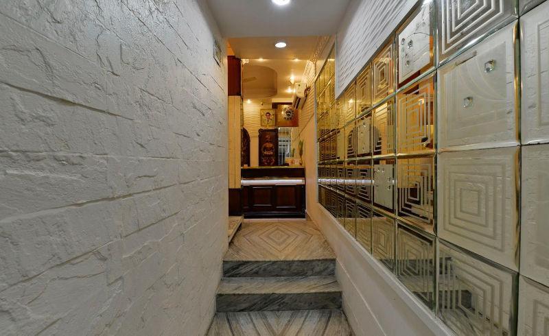 כלכותה Hotel Heera מראה חיצוני תמונה